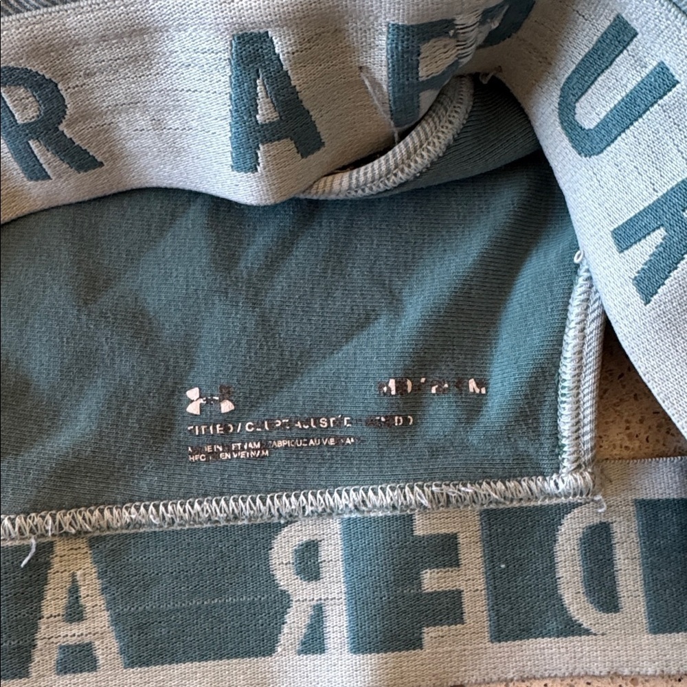 Under Armour Light Blue Sports Bra - Picture 5 of 6